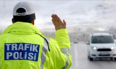 Akşehir’de Liselilere Trafik Bilinci Eğitimi Verildi