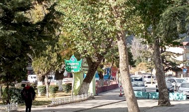 Belediye Parkı Yeniden Doğuyor: Selçuklu Esintili Kafeterya ve Amfitiyatro Geliyor!