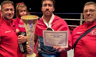 Savate’de Dünya Gururu: Muhammed Yasir Polat Gümüş Madalyayla Döndü