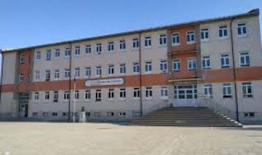 75. Yıl Öğretmen Emel Türkoğlu Ortaokulu Futsalda Akşehir Zirvesinde