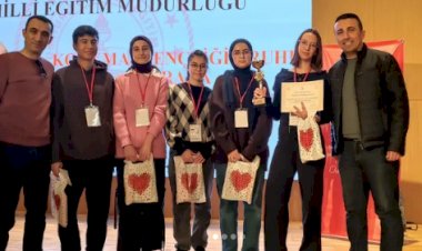 Akşehir Fen Lisesi Konya İl İkincisi Oldu