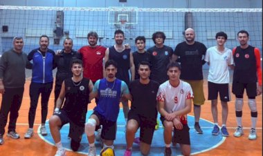 Akşehir Belediye Spor Erkek Voleybol Takımı 2. Lig Yolunda Sahaya Çıkıyor