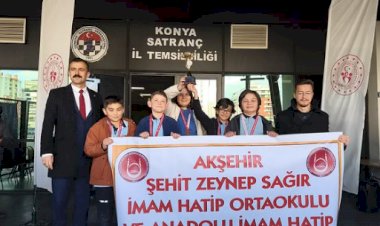 Şehit Zeynep Sağır İmam Hatip Ortaokulu Satranç Takımından Anlamlı Başarı