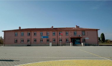 Ortaköy Cumhuriyet Ortaokulu’na Satrançta Centilmenlik Ödülü