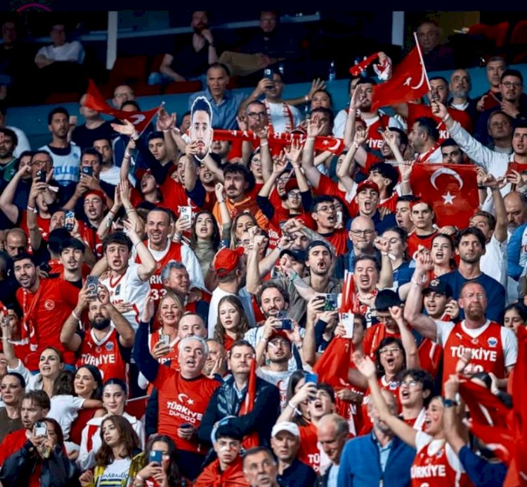 Türkiye – Almanya Finali Akşehir’de Dev Ekranda