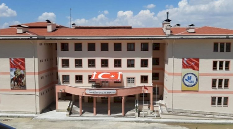 Öğrencilerden Gazze’ye Yardım Köprüsü