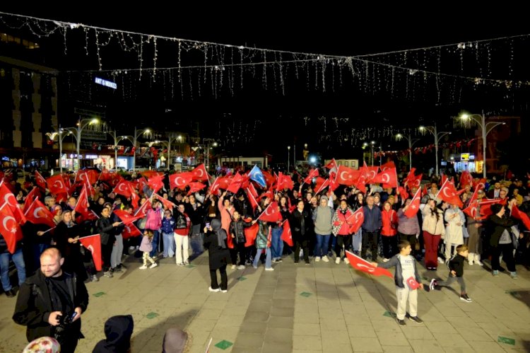 Cumhuriyet’in 102. Yılı Akşehir’de Büyük Bir Coşkuyla Kutlandı