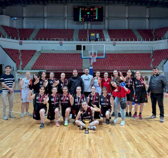 Akşehir Lisesi’nden Parkede Büyük Zafer: Konya Şampiyonu Oldular