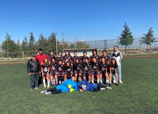 Akşehir Gençlerbirliği U17 Kadınlardan Hazırlık Maçında Gol Yağmuru