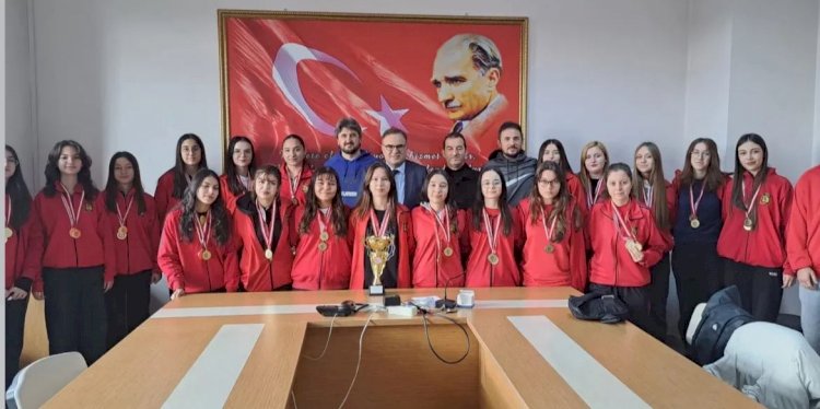 Akşehir Lisesi’nden Ulusal ve Uluslararası Arenada Gurur Veren Spor Başarıları