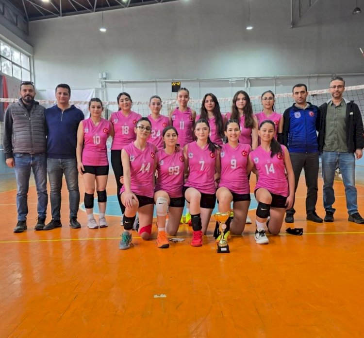 Filede Zirve Hacı Sıddıka Baysal Fen Lisesi