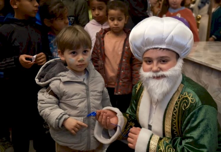 Minikler Geleneksel Kahramanlarla Buluştu