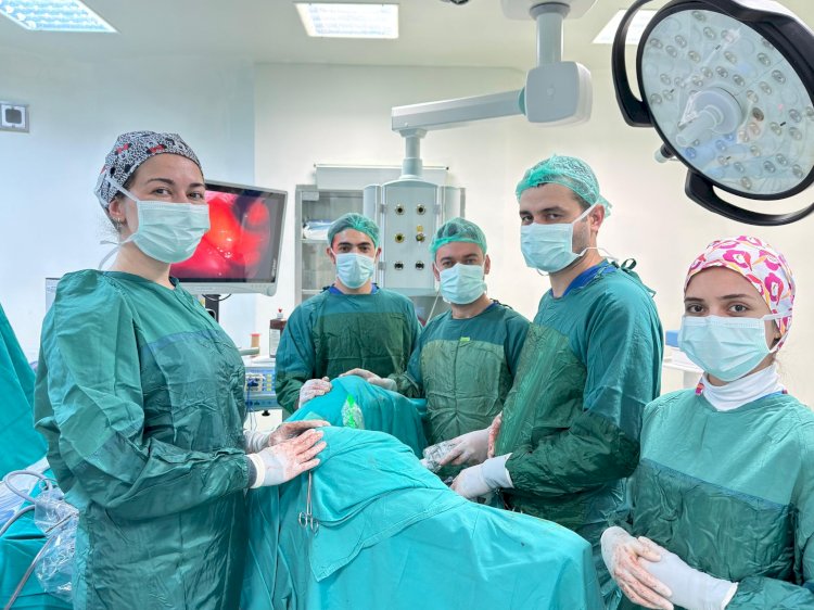 Akşehir’de Tıpta Yeni Dönem: V-NOTES Yöntemiyle İlk İzsiz Rahim Ameliyatı