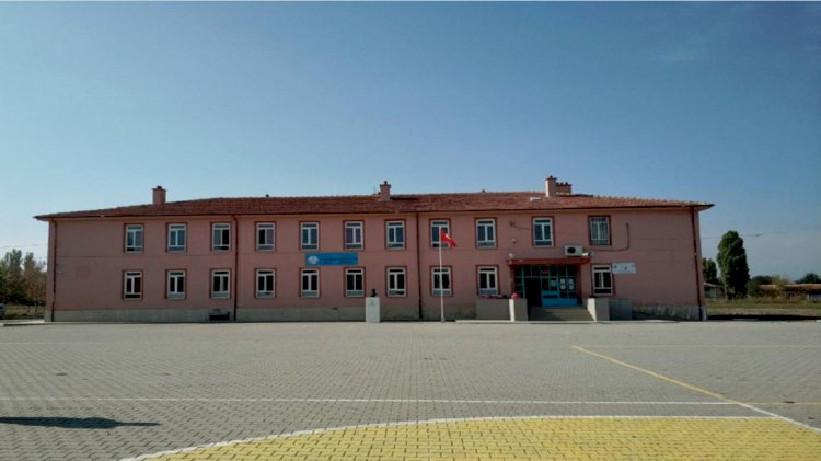 Ortaköy Cumhuriyet Ortaokulu’na Satrançta Centilmenlik Ödülü